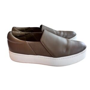 VINCE WARREN-B Women’s Brown Platform Loafers Leather Slip On 9.5